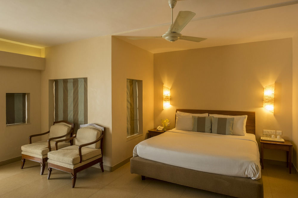 Prainha Resort By The Sea Taleigao Exterior foto